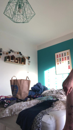 MistressWriggler: Cleaning up My Leaky Bum. Part of 2.