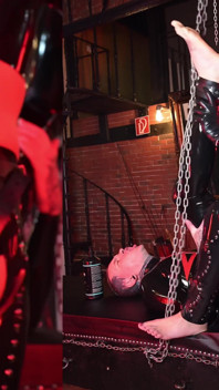 Latex Strapon Pegging Ft German Latex Mistress Lady Electra Maz Morbid