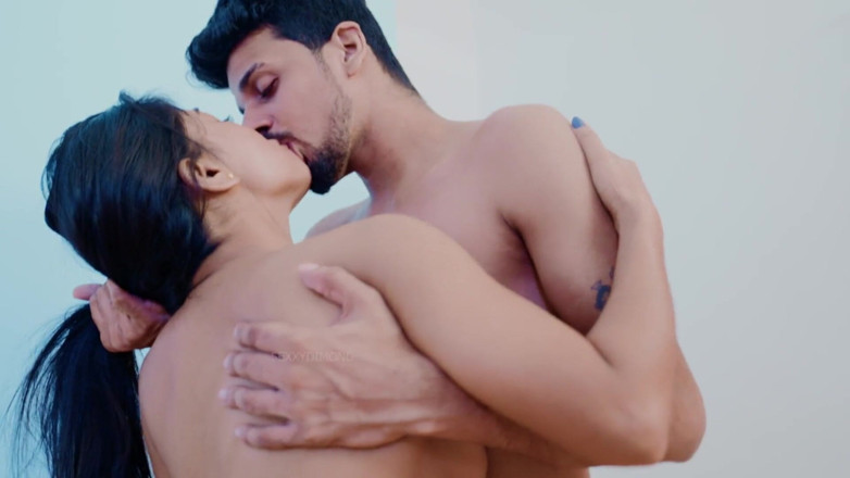 Kilash: Un couple indien desi sexy se fait baiser à poil dans...