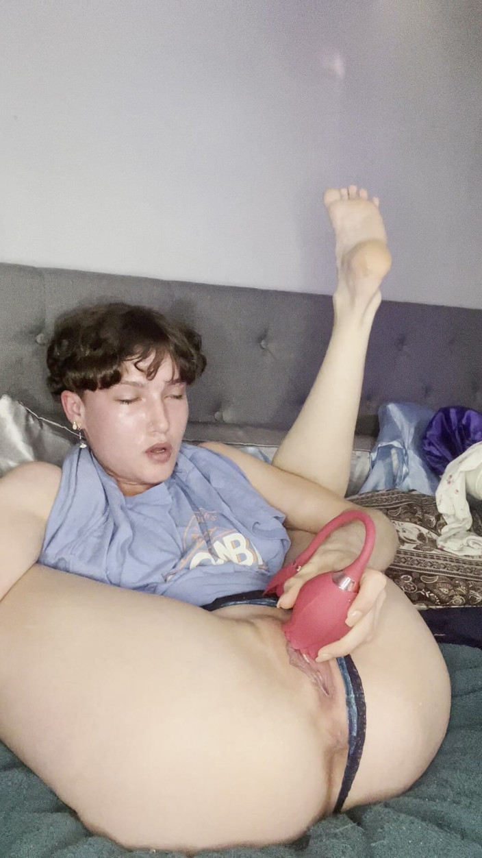 AhanuReed: Kobiecy wytrysk obok mojego chłopaka