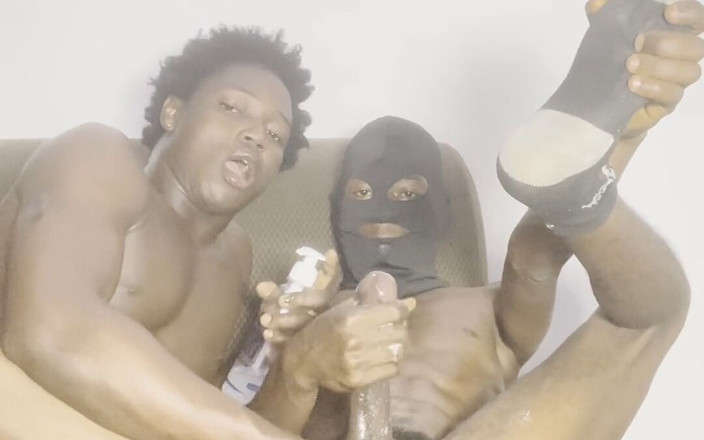 Sassypussyy: Das erste mal meinen online-ghana-ehemann treffen, der mich alle für...