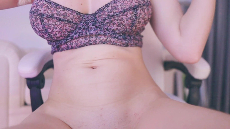 AnnaReyBlonde: Игра с сисечками и игра с моим хорошим и быстрым клитором