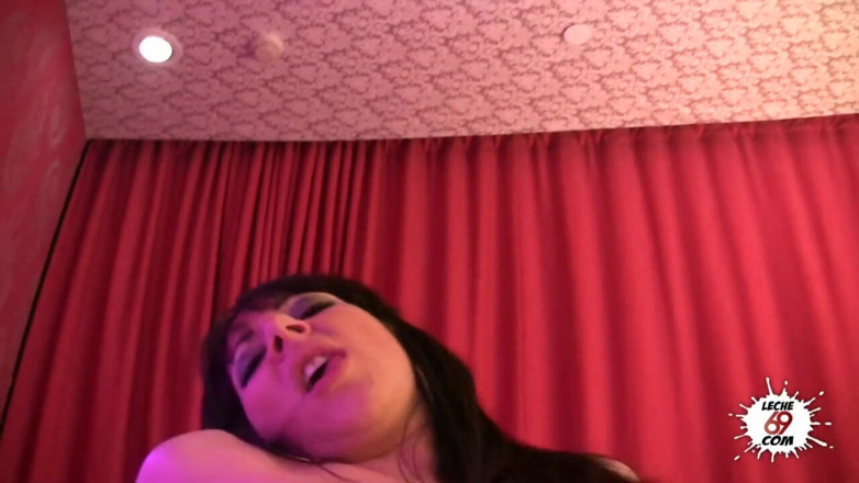 Pure XXX Films: Tlustá španělská amatérka ošukaná POV