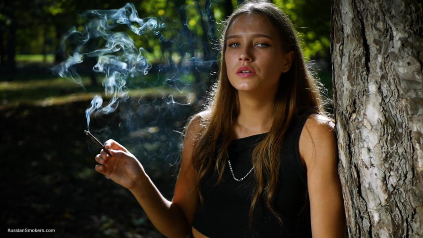 Sexy Russian Babe Smoking Cigarette Indoor Studio (Russian Smokers)