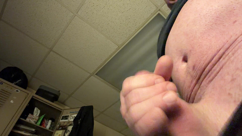 Tatted Daddy: Дрочу сперму