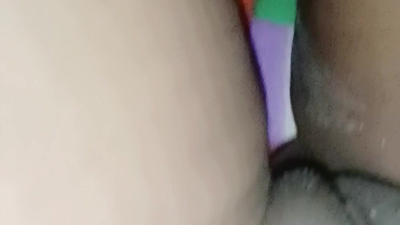 Sandeepp: Abang tiri di kamarku