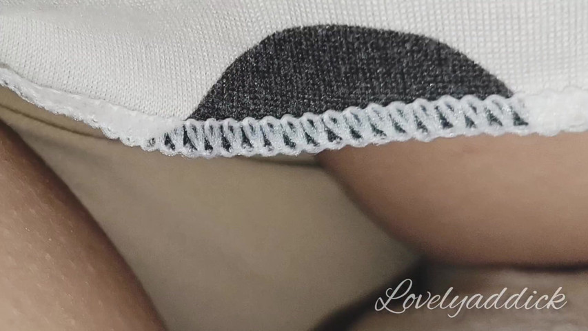 Sneaky Peaky.. Early Morning (Lovelypinay) Sneaky Peaky.. Early Morning (Lovelypinay)