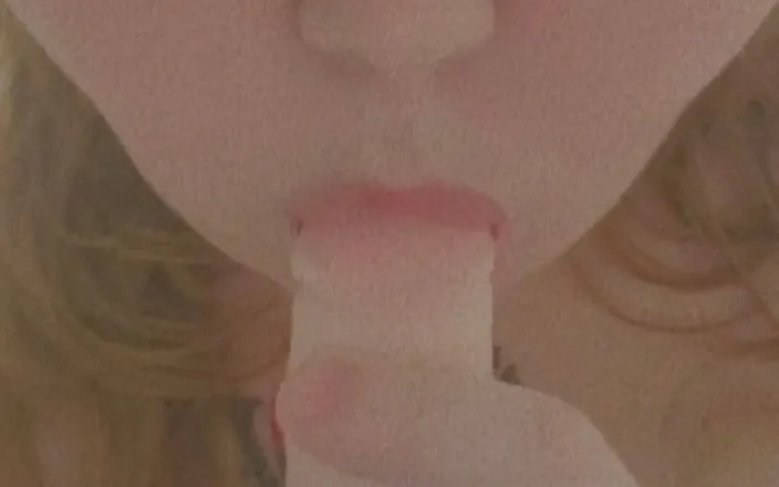 KarmaHasEyes: Let me suck your cock please!