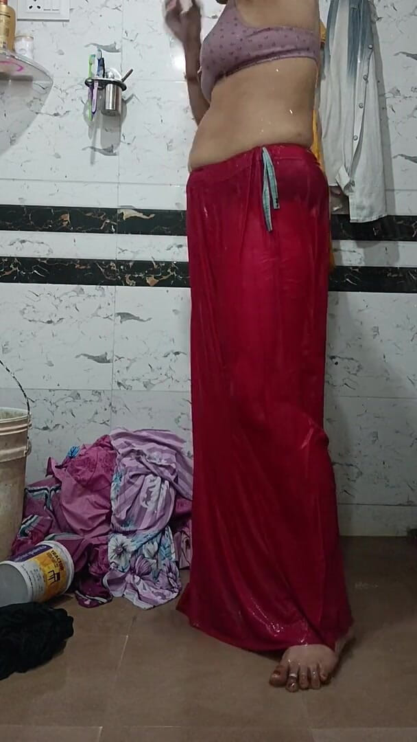 Priyahot77: Priya Bhabi Nice Body and Big Ass Show