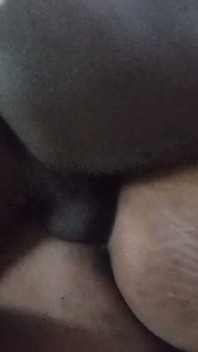 Mia moglie ha detto che avrebbe lasciato che mi scopasse se l'avessi portata in luna di miele, così ho fatto; Tua cognata è davvero brava a letto