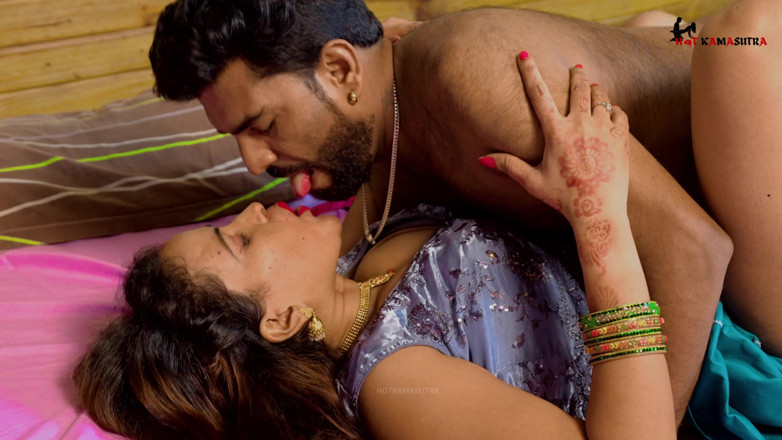 HOTKAMASUTRA: Indian Boy Inserted His Dick Deep Inside His Girlfriend's Throat.