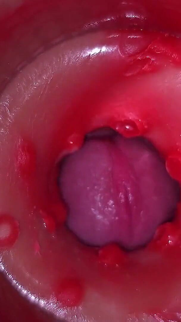 Ladybottox: Camera in vagina, baarmoederhals pov, creampie
