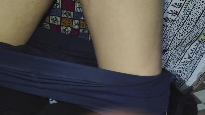 Desigirl37: 발정난 보지와 하드코어 섹스 남친을 젖히는 걸 좋아하는 인도 여대생