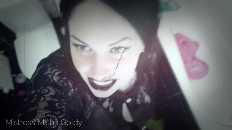 Goddess Misha Goldy: 화장실에서 널 봐