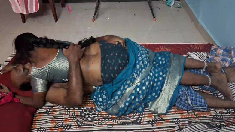 Desi palace: Erwachsenenzeit, desi dorffrau sex mit ihrem ehemann