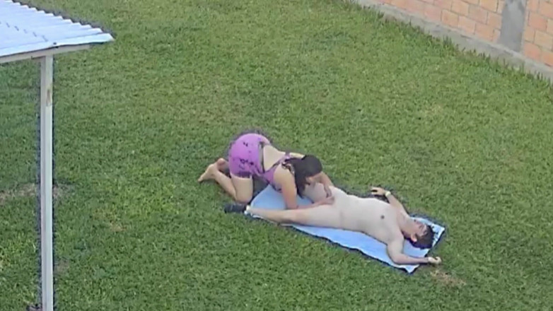 Sashasweet: pego em flagrante chupando pau