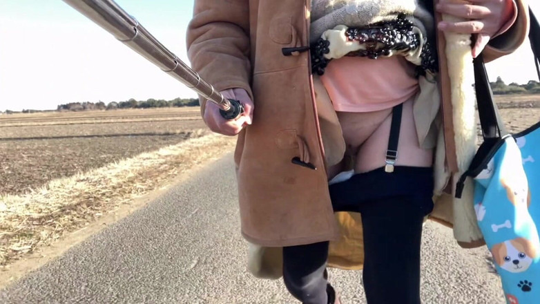 megu2002: Autoformazione n. 94 Indossa assorbenti igienici e assorbenti assorbenti e cammina...