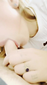 Holiday Mood Messy Blowjob Sloppy Deepthroat