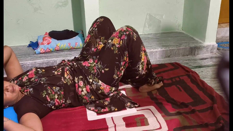 Sexy sindu: भारतीय साड़ी पत्नी की जोरदार चुदाई