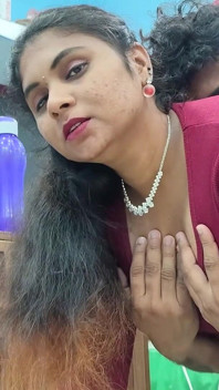 Romance caliente con beso de culo y lamer muslos