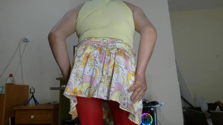 Crossdresser Beyza: Shemale-CD Mein Hurenkörper will, dass mein Arsch gefickt wird