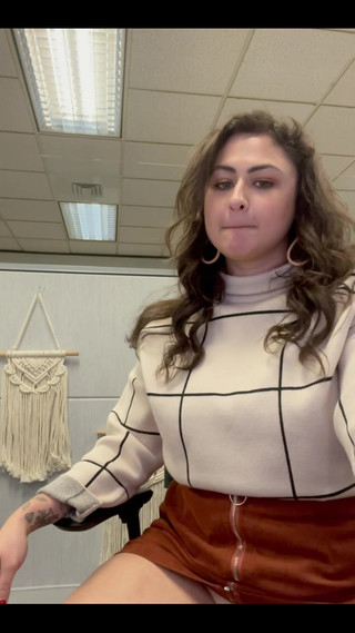 Josie Jaxxon: Ofiste mastürbasyon