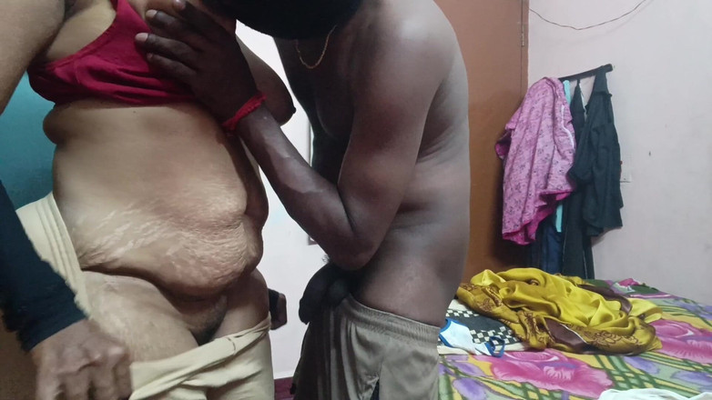 Reshmahotever: फॉर्च्यून टेलर के साथ व्यभिचार