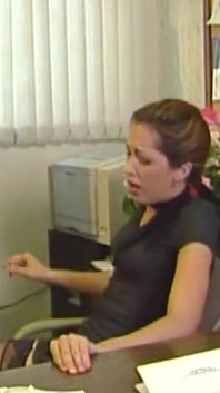 Mature MILF Gives Sloppy Blowjob Before Hot Facial