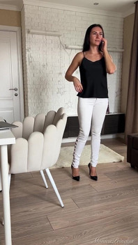 The Gassy Receptionist - Accidental Office Farting in Jeans