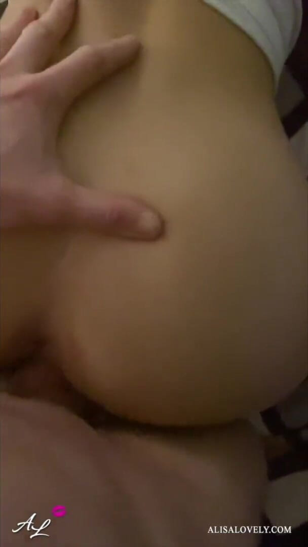 Alisa Lovely: Mi ha permesso di filmare la sua trombata, vero video...