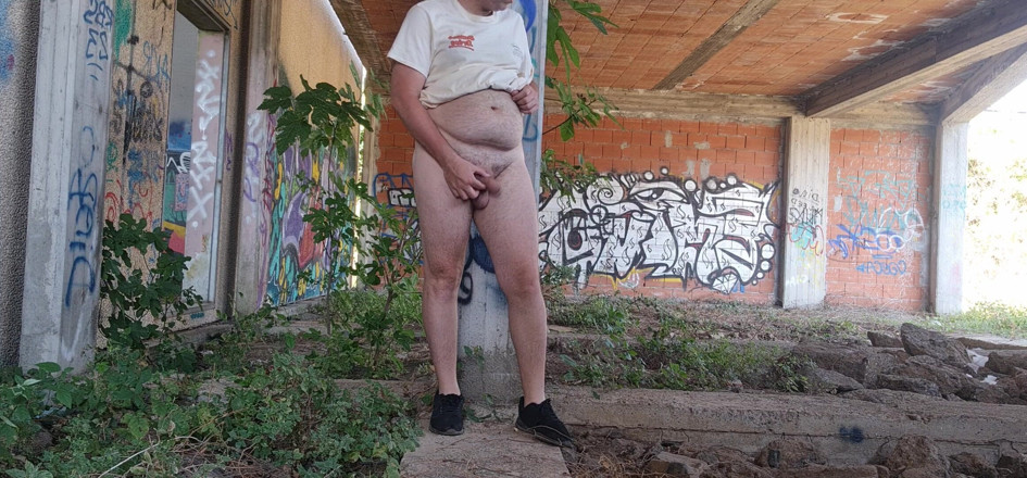 Mirko2589: Tout à poil sur un chantier