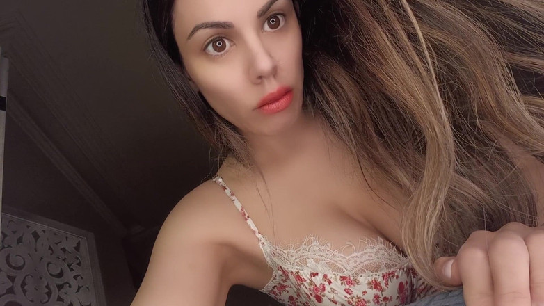 annikarain: 勤勉な息子を愛撫して