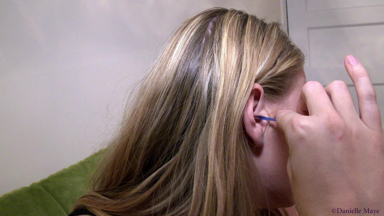 DanielleMaye: より深い耳を掘る