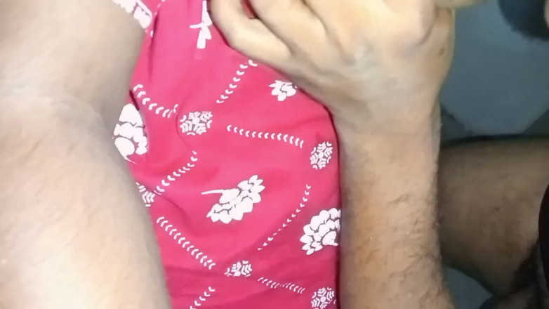 Veni: Tamil esposa follada duro y caliente gimiendo