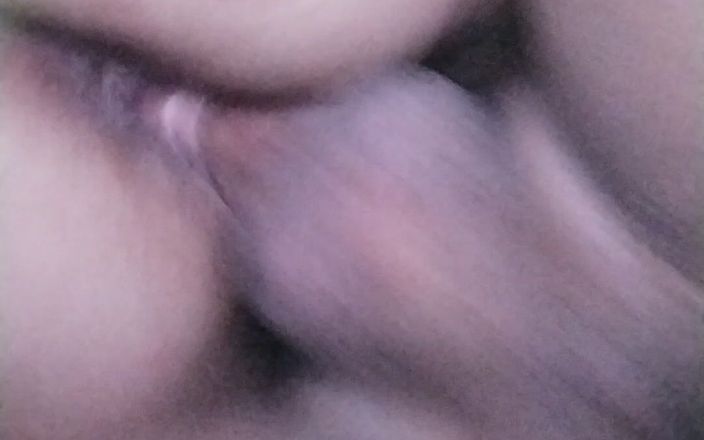 AngyAmazon: मेरे पड़ोसी के युवा सौतेले बेटे के साथ वर्जित चुदाई