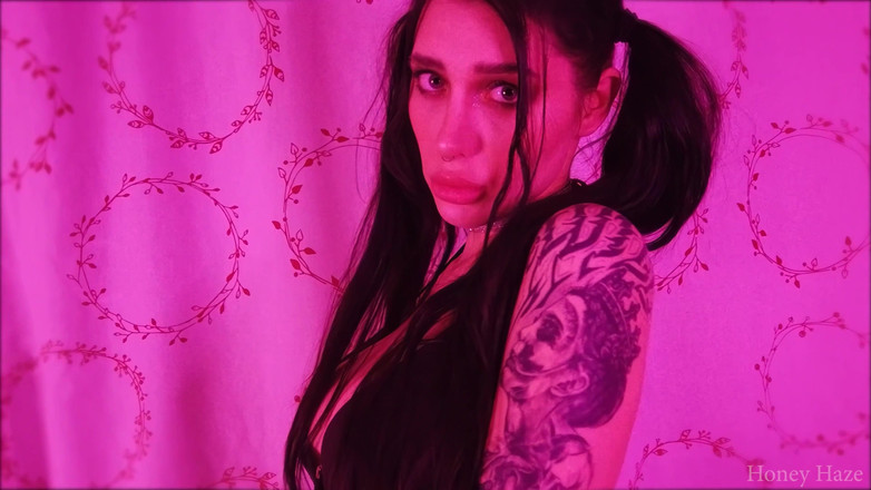 Honey Haze: 18ти Летняя Девочка Отсасывает, Домашка. Honey Haze