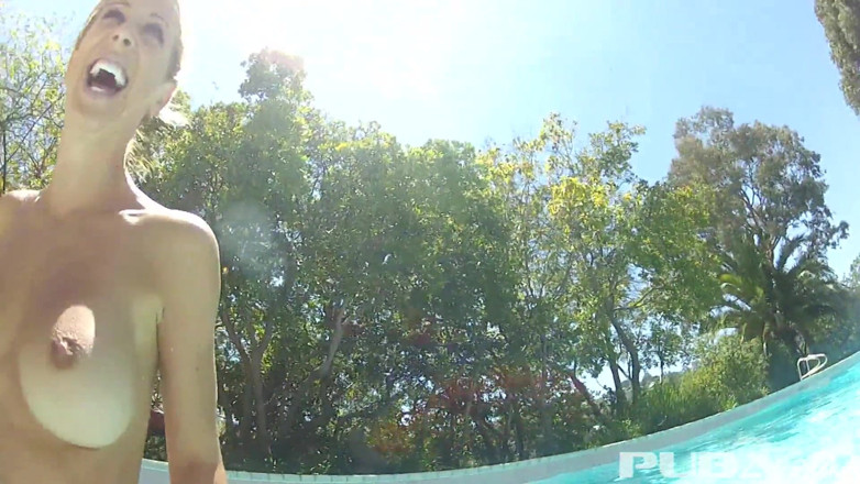 PUBA: Dani Daniels dans les coulisses