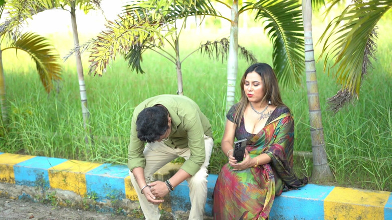 JAYESH GUPTA: Шепотіє в темряві, Тіна Нанді і Теджашвіні Прабхакар