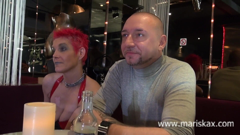 Mariska x: Strip Club gängknull Mariska - Sexig -Susi - Del 2