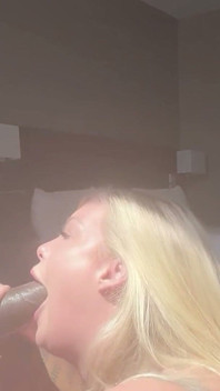 Blonde PAWg von riesigem 12-Zoll-bbc gedehnt