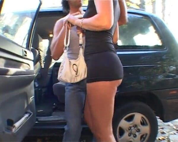 King Of Amateur: Good Neighbors Become Big Sluts
