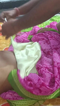 Indiska riktiga par hemlagad sex