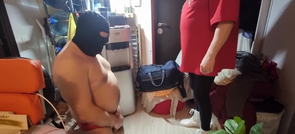 My Balls Need Busting: ヘルシーなボールキック