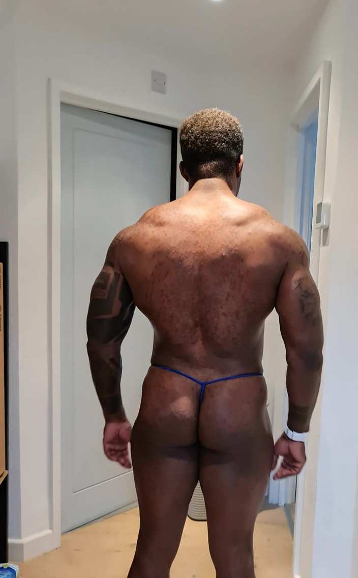 Amadeus: Perkara Pertama Jumaat, Harap Untuk Suka Lelaki Ini.