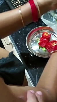 Cô vợ mới cưới Ấn Độ khiêu vũ nóng bỏng và làm tình lãng mạn