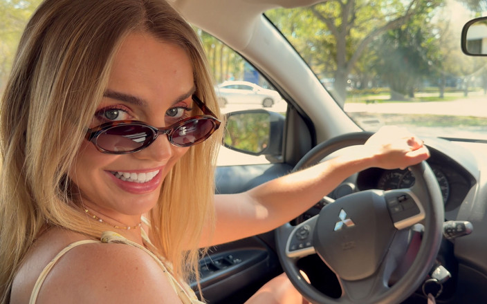 Duncan Saint: Crazy Blonde MILF Driver Picks Me up and Inhales My...