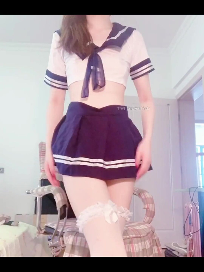 sisfetish: Potrestej mě za Měsíc