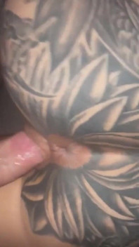 Creampie v mé dokonalé růžové malé kundičce