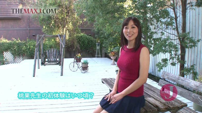 Asian happy ending: สาวเอเชียเซ็กซี่ดูดควยแข็งใน POV