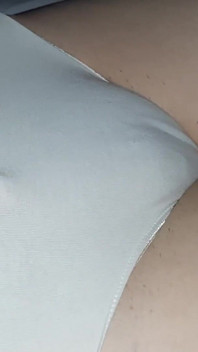 Ejaculez în pizda sexy a mamei mele vitrege